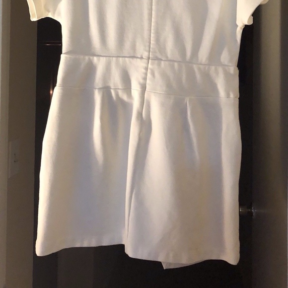 Halston Heritage Short Dolman-Sleeve V-Neck Dress - Picture 6 of 7